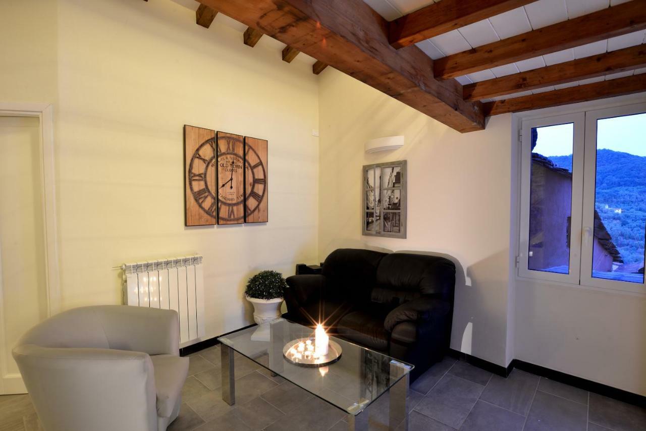 Chalet In Liguria Villa Vasia ภายนอก รูปภาพ
