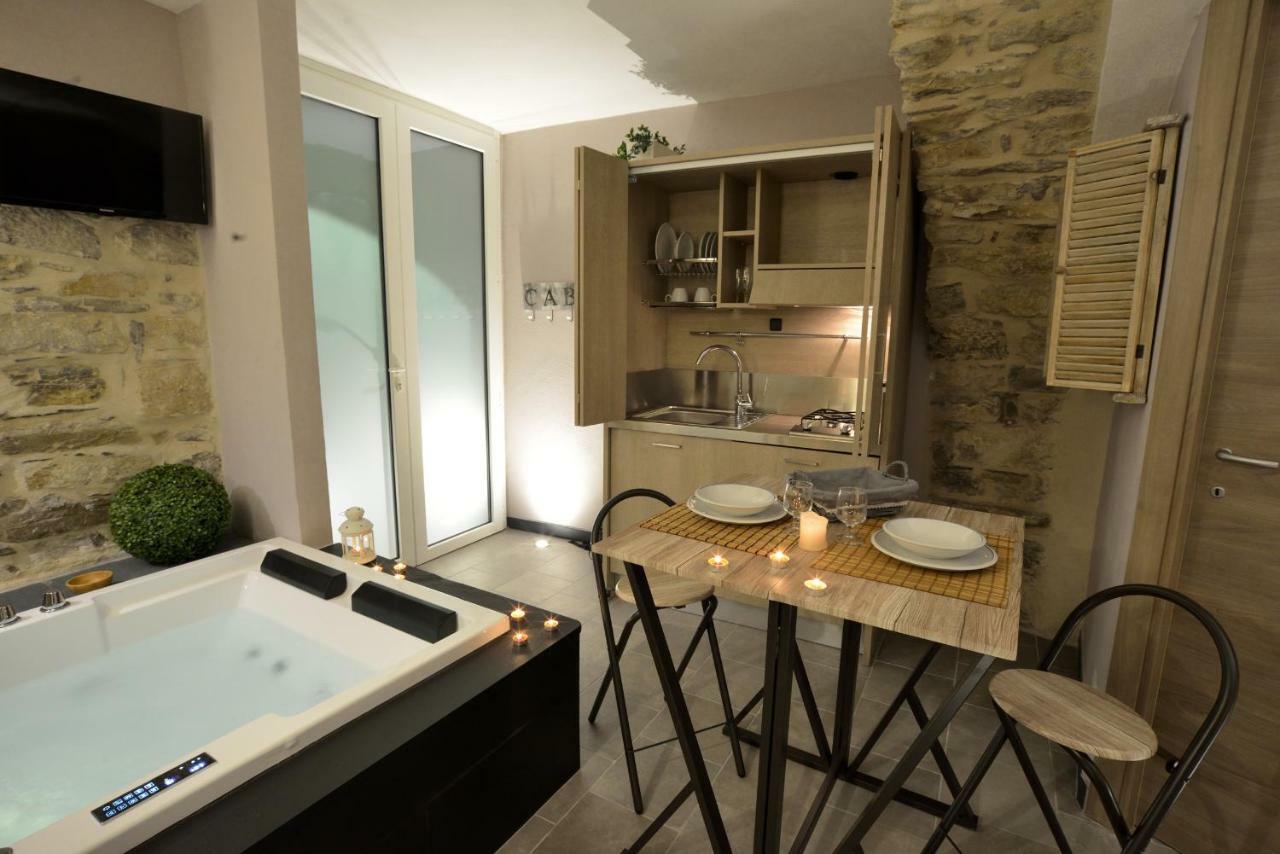 Chalet In Liguria Villa Vasia ภายนอก รูปภาพ